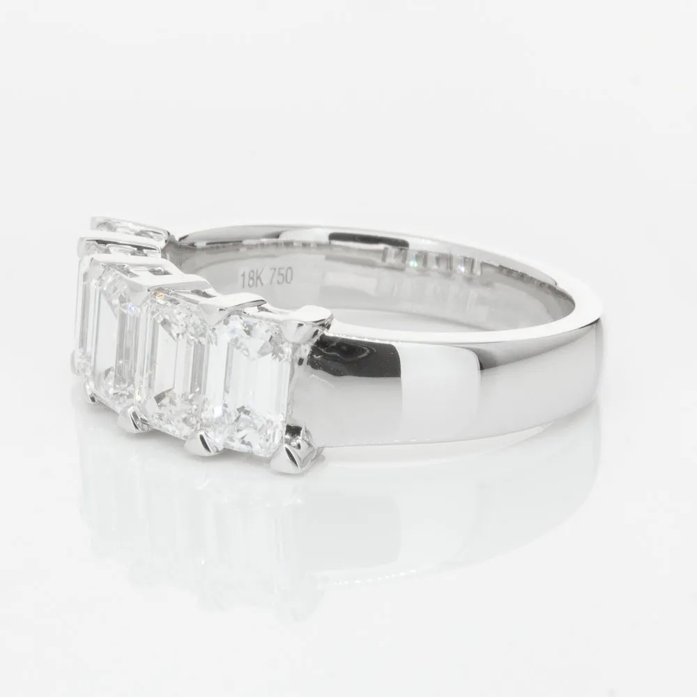 18ct White Gold Emerald-Cut Diamond Ring