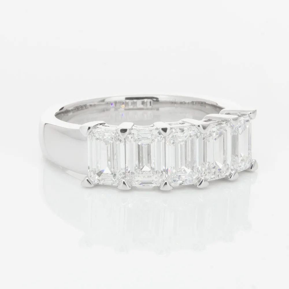 18ct White Gold Emerald-Cut Diamond Ring