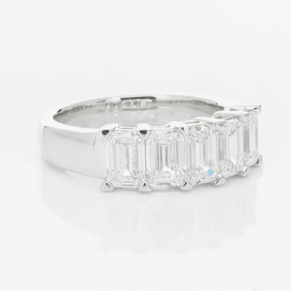 18ct White Gold Emerald-Cut Diamond Ring