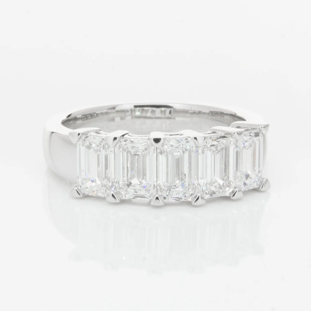 18ct White Gold Emerald-Cut Diamond Ring