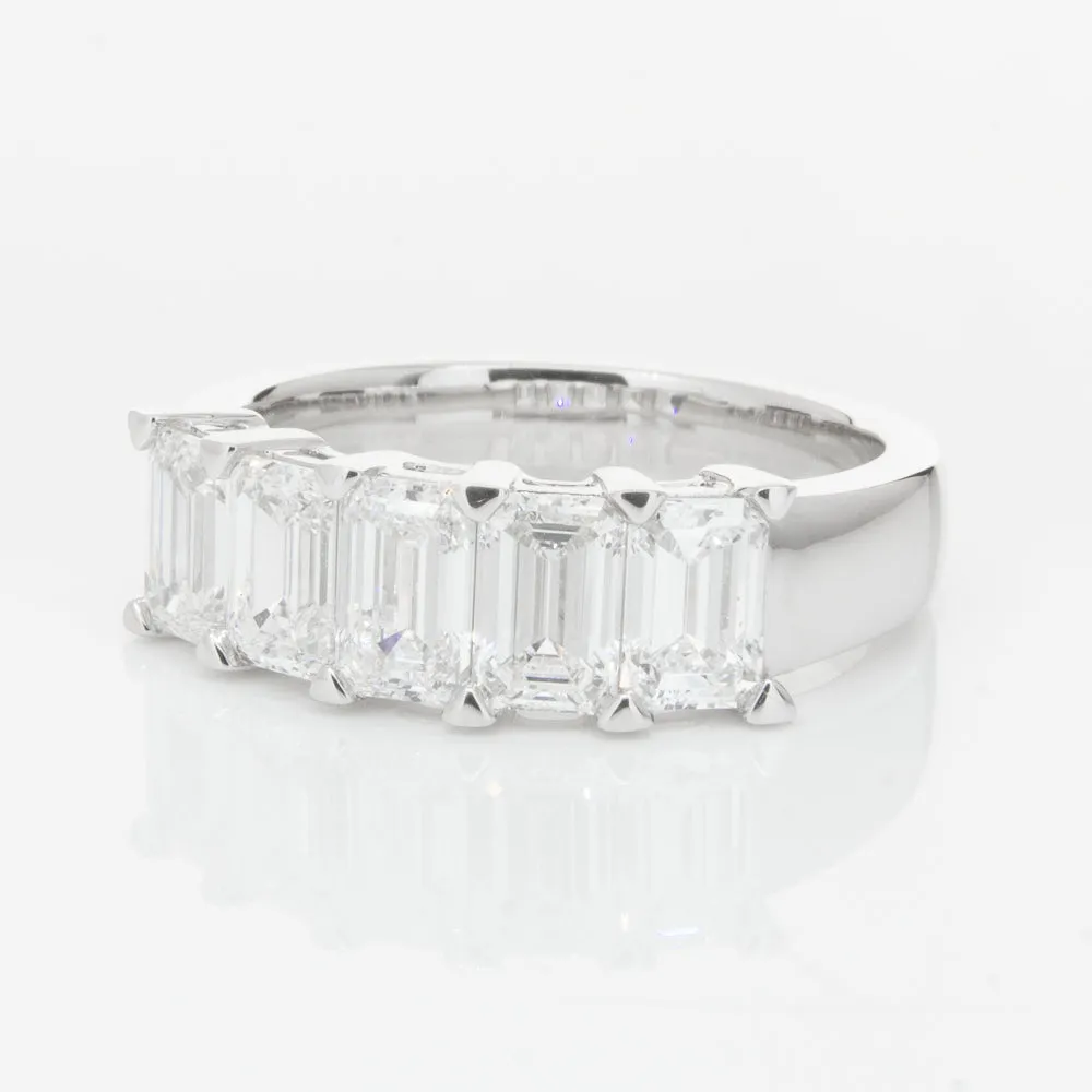 18ct White Gold Emerald-Cut Diamond Ring