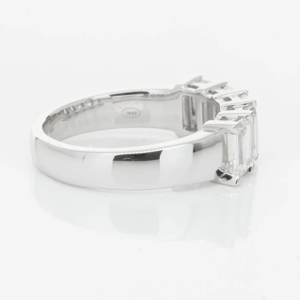 18ct White Gold Emerald-Cut Diamond Ring