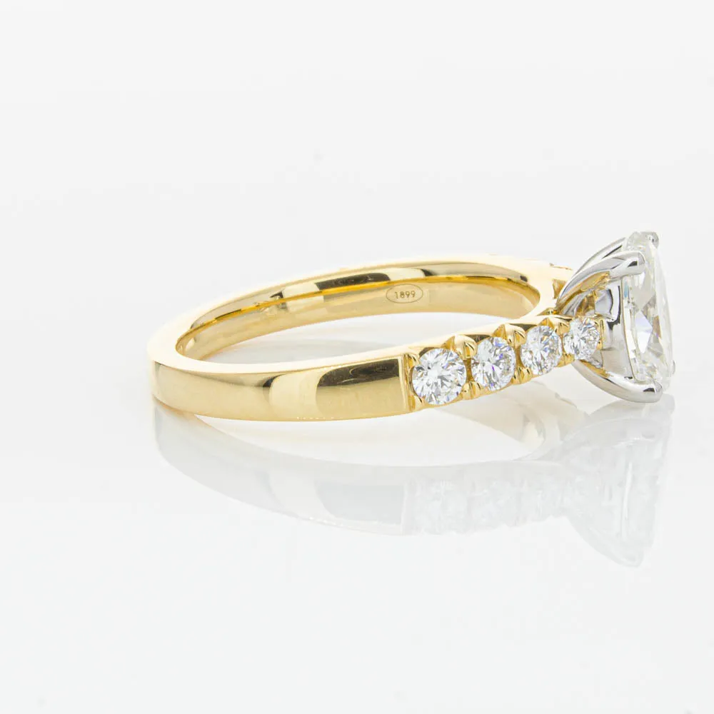 18ct Yellow Gold Oval Diamond Phoenix Ring