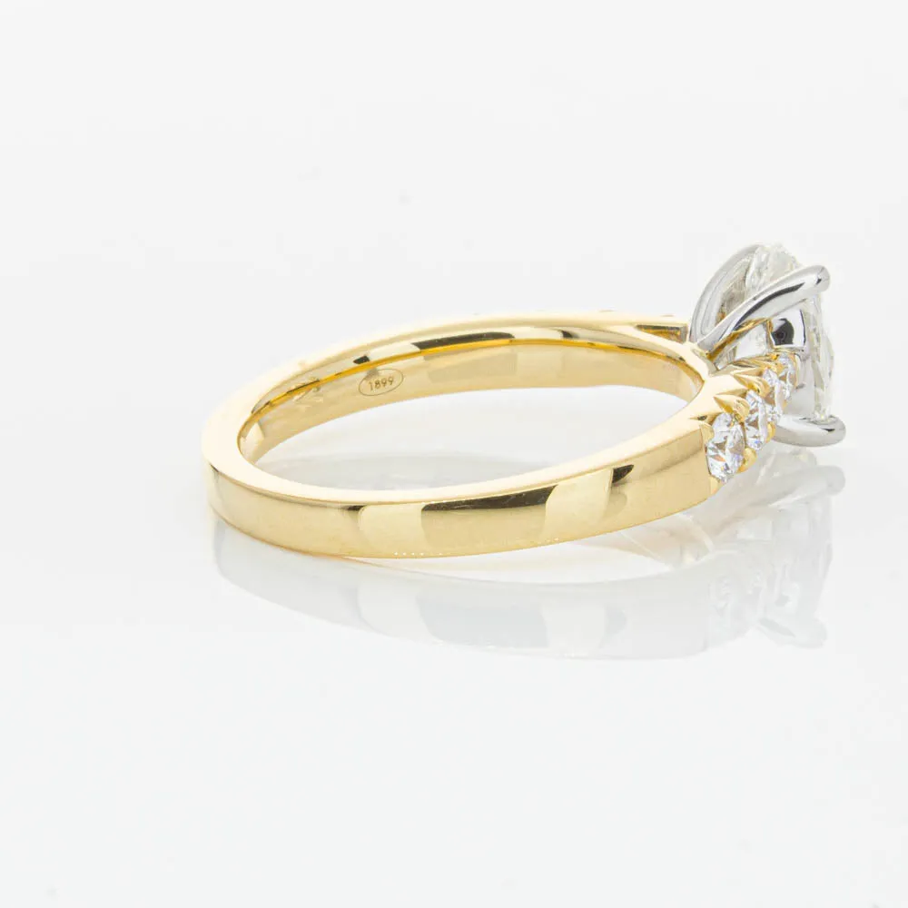 18ct Yellow Gold Oval Diamond Phoenix Ring