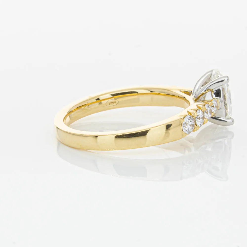 18ct Yellow Gold Oval Diamond Phoenix Ring