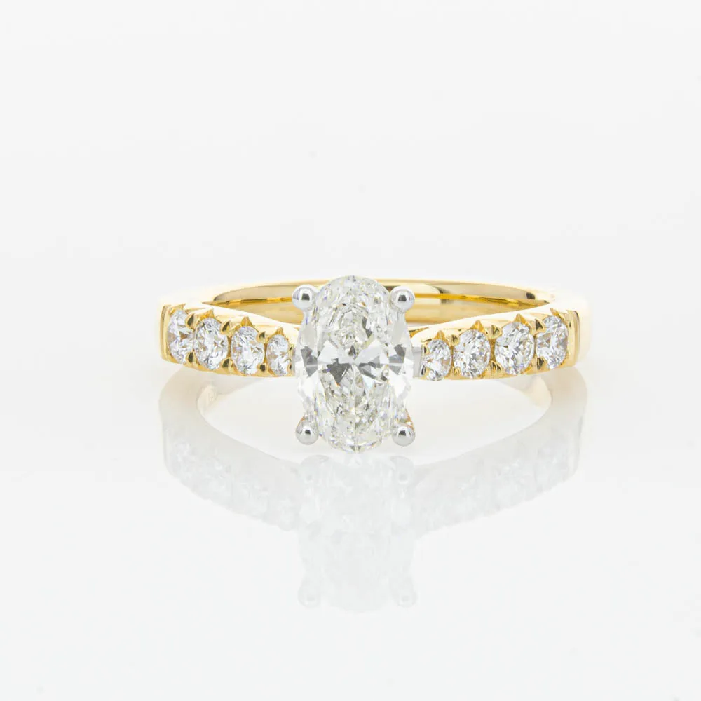 18ct Yellow Gold Oval Diamond Phoenix Ring