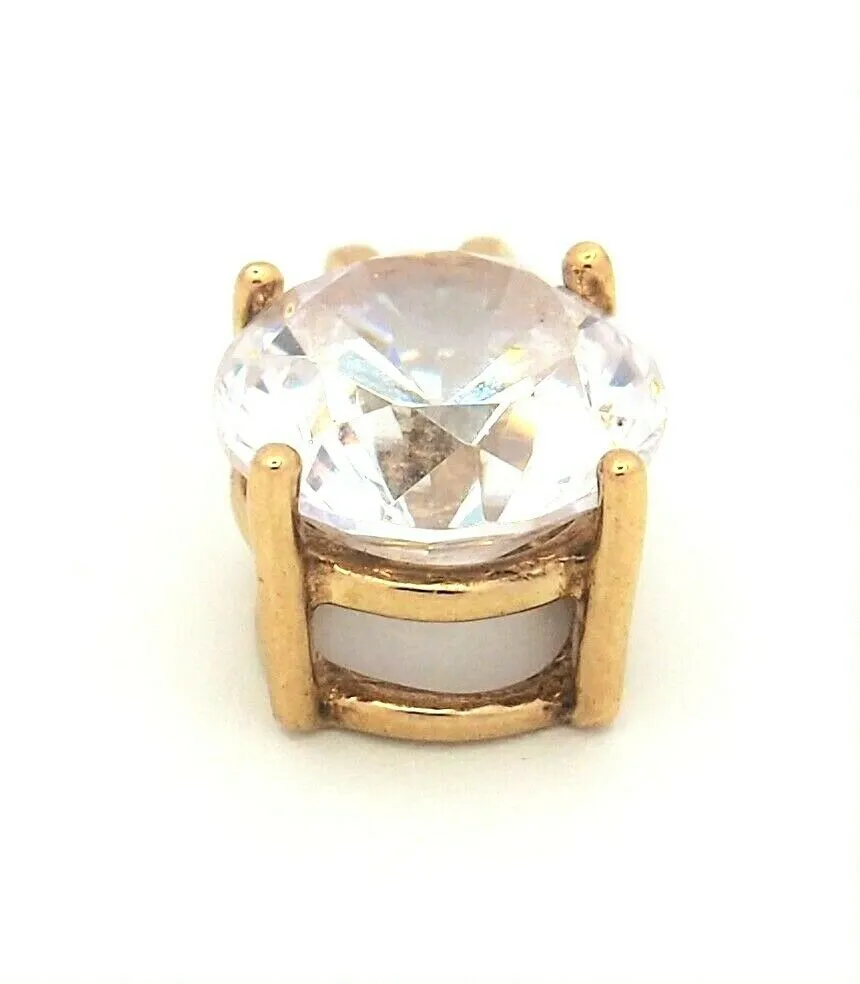 9ct Yellow Gold Cubic Zirconia Pendant