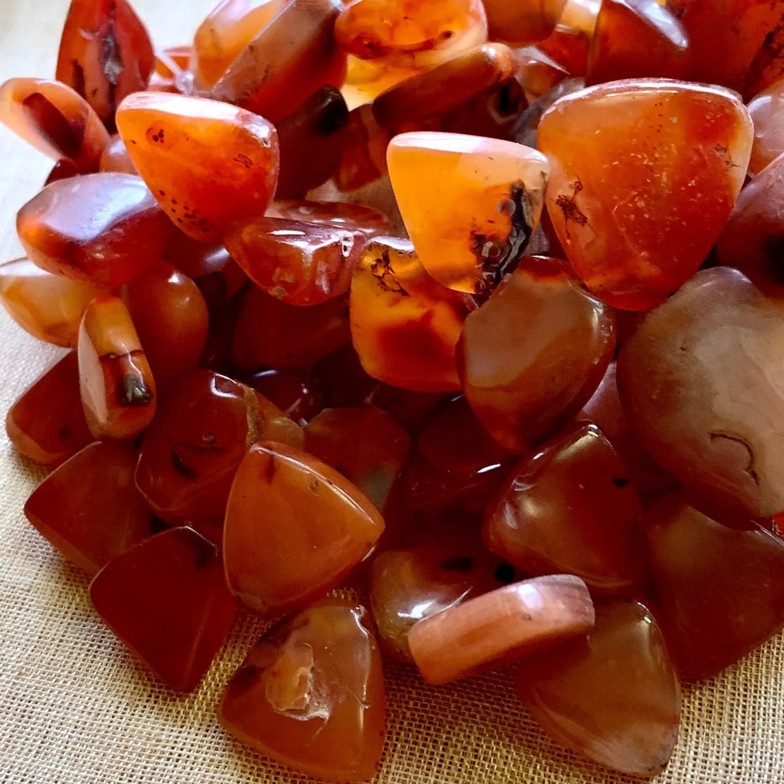 Carnelian Pendants, Strand