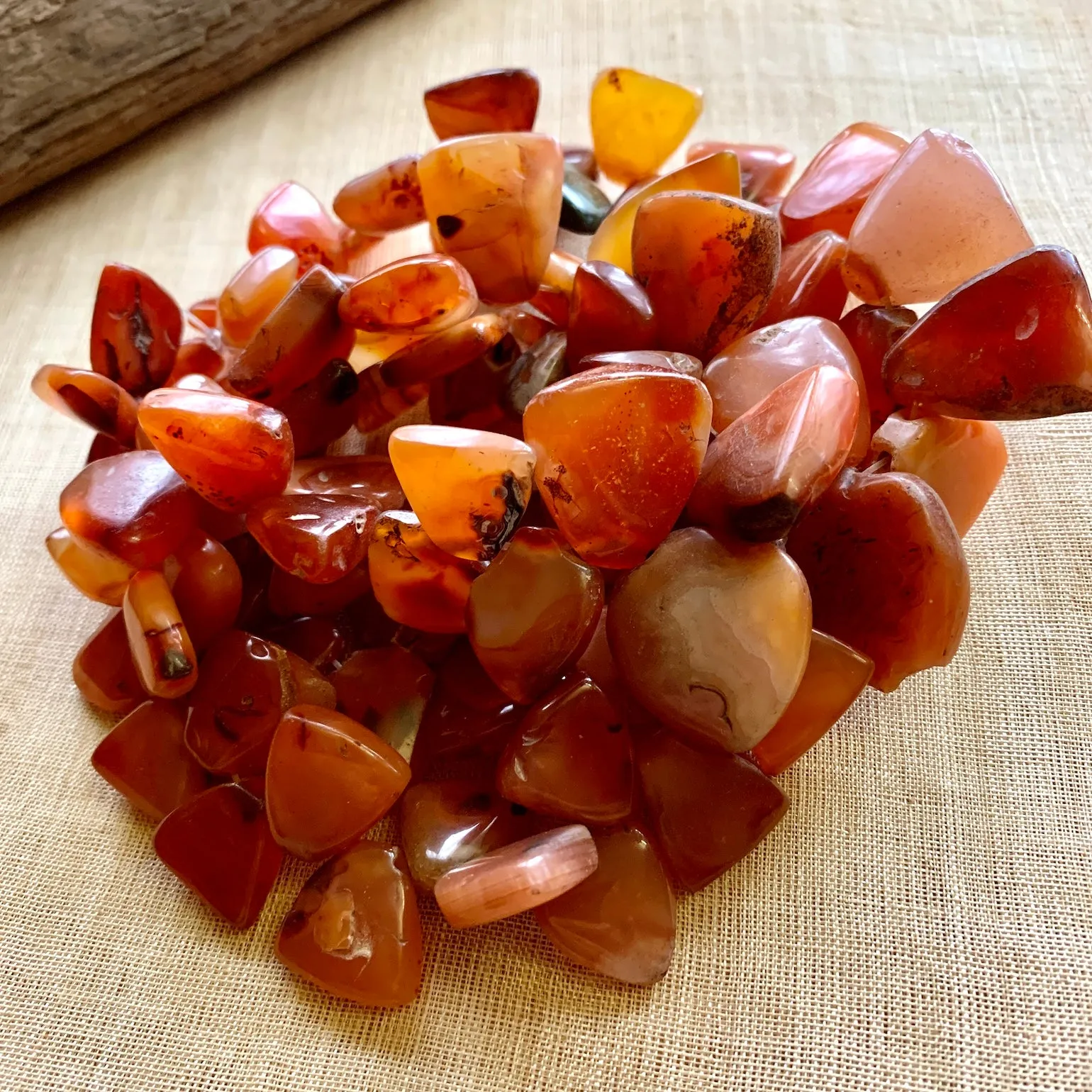 Carnelian Pendants, Strand