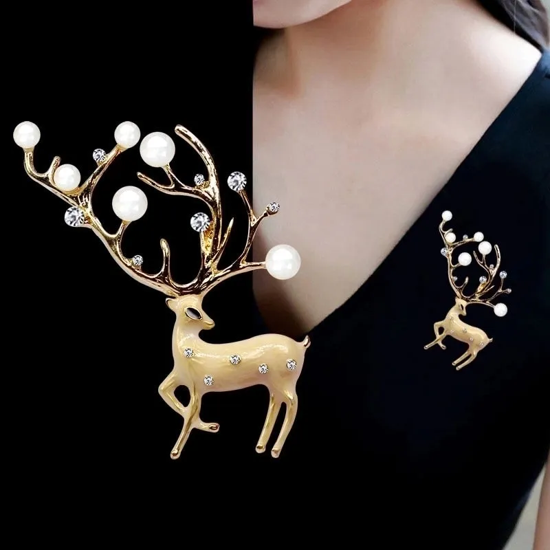 Elegant Glam Pin Geometric Alloy Plating Inlay Artificial Pearls Rhinestones Shell Women's Brooches