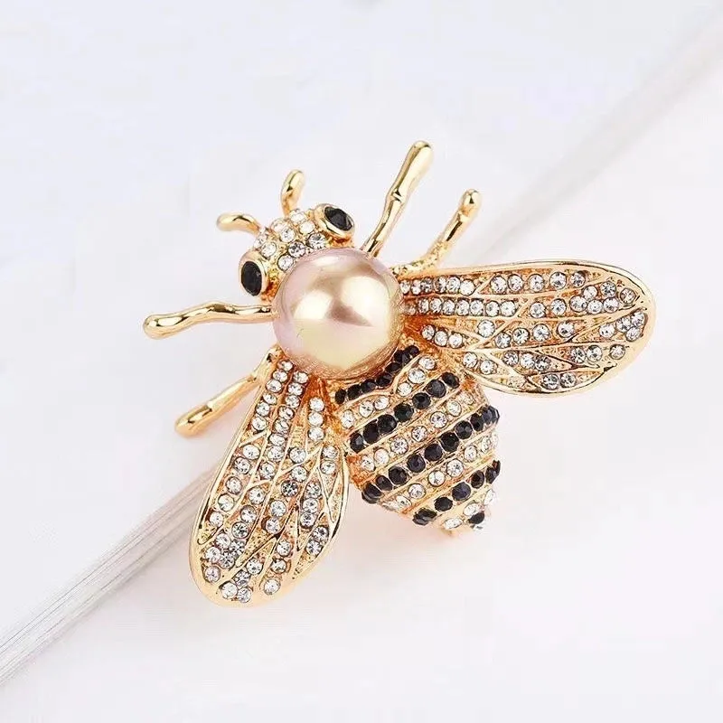 Elegant Glam Pin Geometric Alloy Plating Inlay Artificial Pearls Rhinestones Shell Women's Brooches