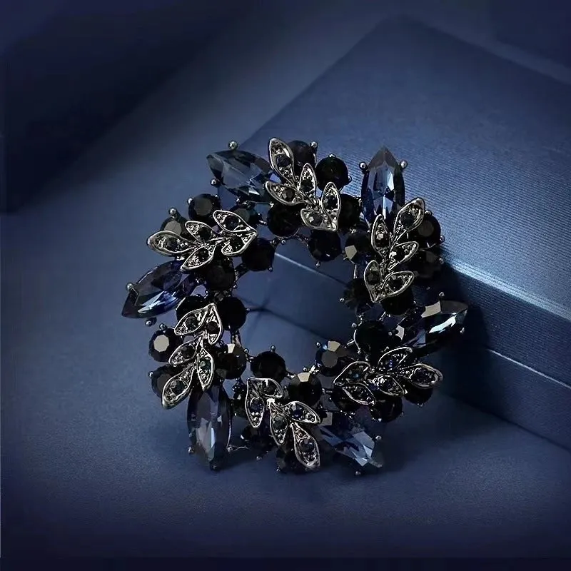 Elegant Pin Animal Artificial Gemstones Alloy Unisex Corsage