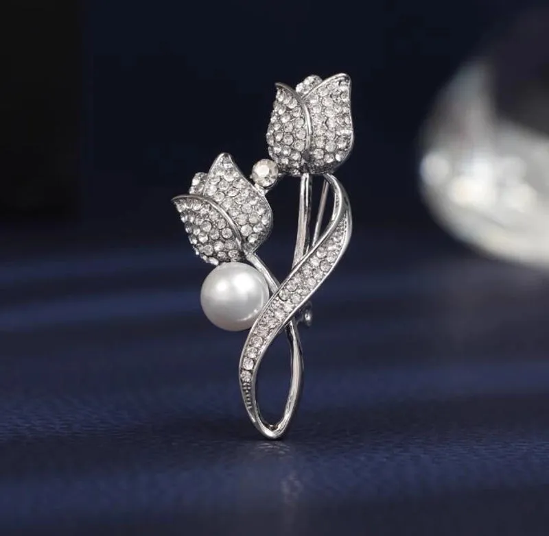 Elegant Pin Flower Alloy Inlay Rhinestones Unisex Brooches