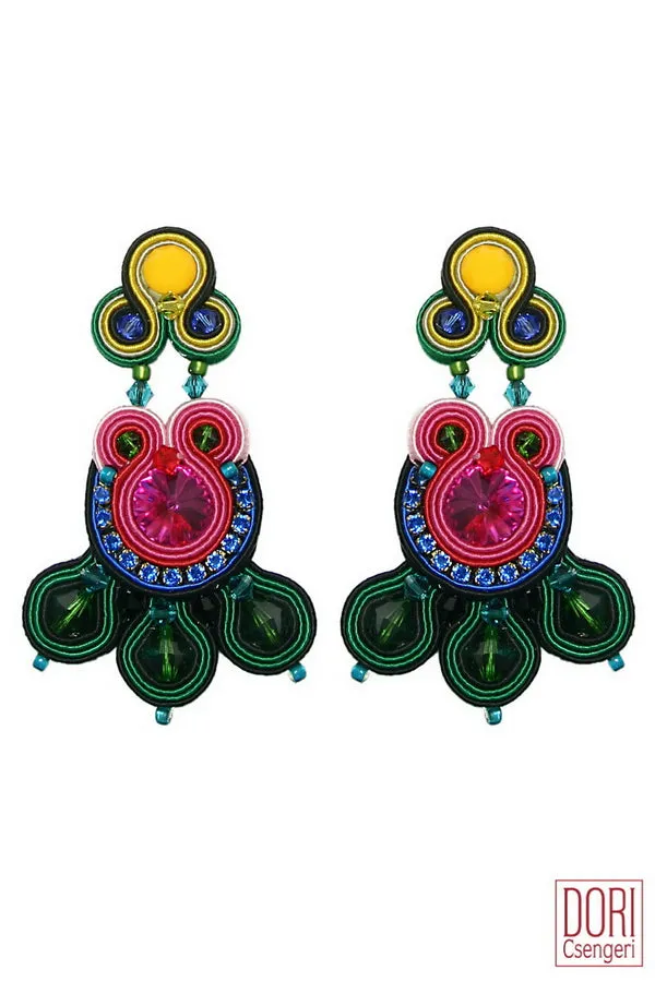 Fantaisie Striking Earrings