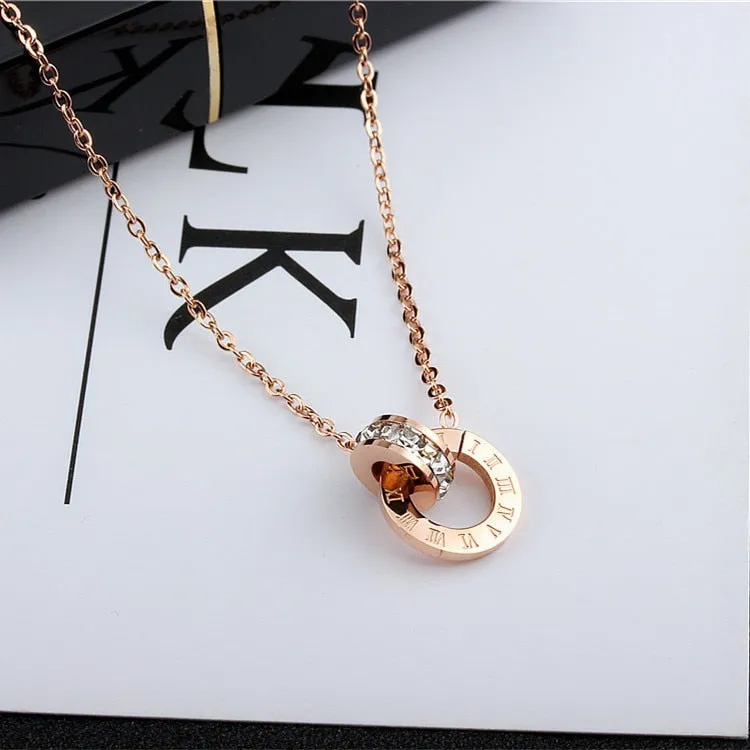 Fashion Brand Chic On Trend Fashion Necklace Woman Jewelry Gold Silver Color Roman Numerals Pendant Necklace Stainless Steel Jewelry High Polish