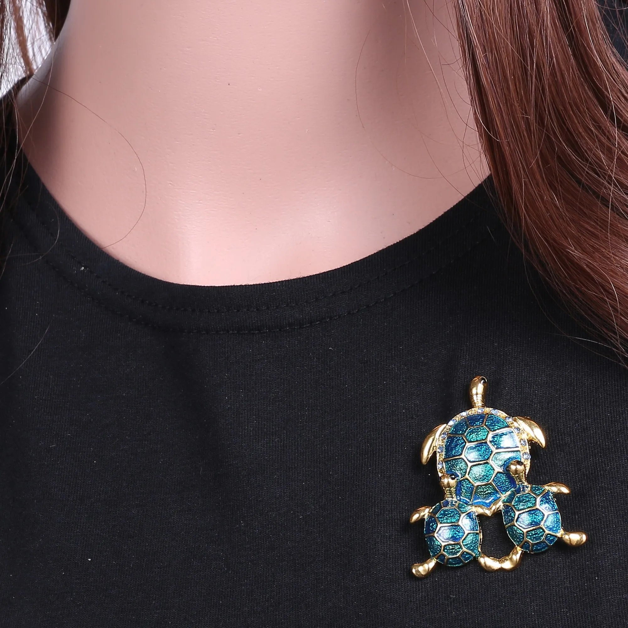 Gold Enameled Elegant Turtle Brooch