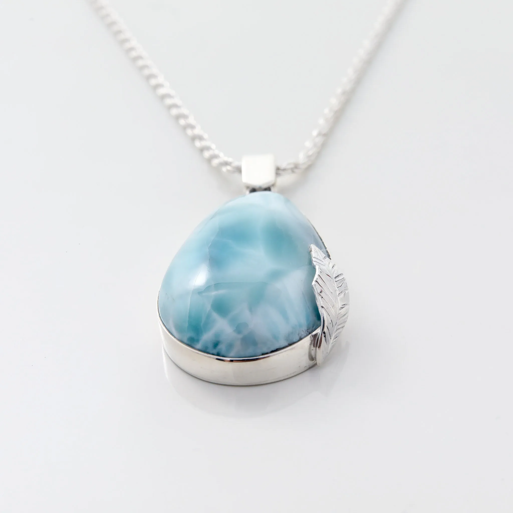 Larimar Pendant Verda