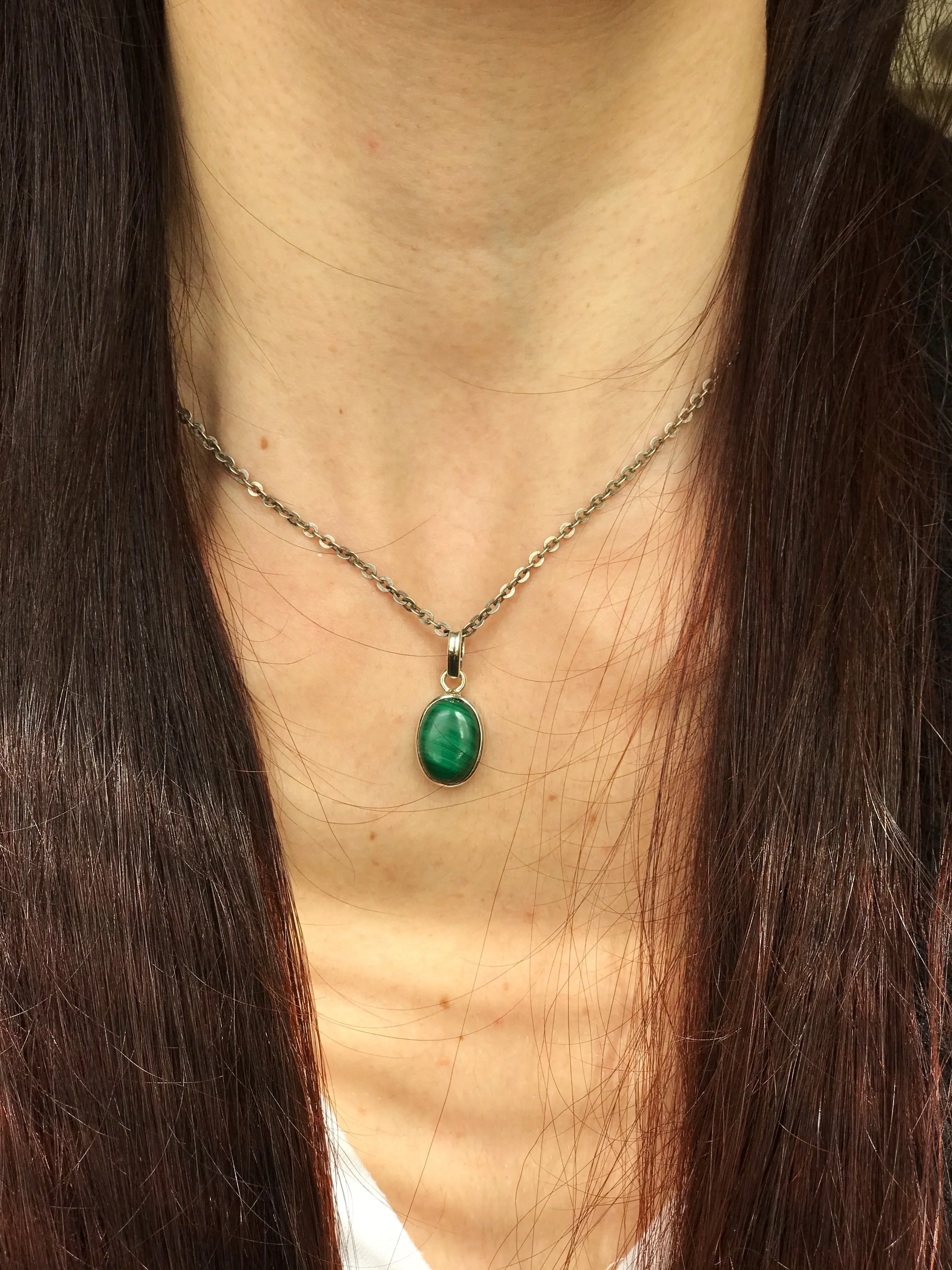 Malachite Akoni Pendant - XSmall Round & Oval