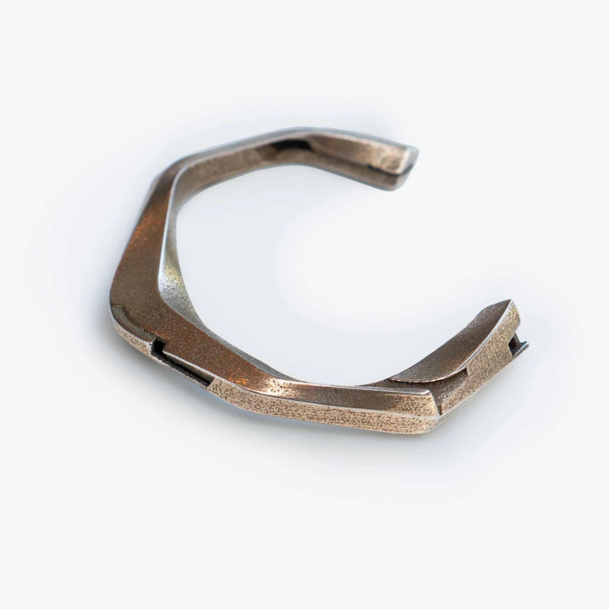 Oblique Cuff Steel