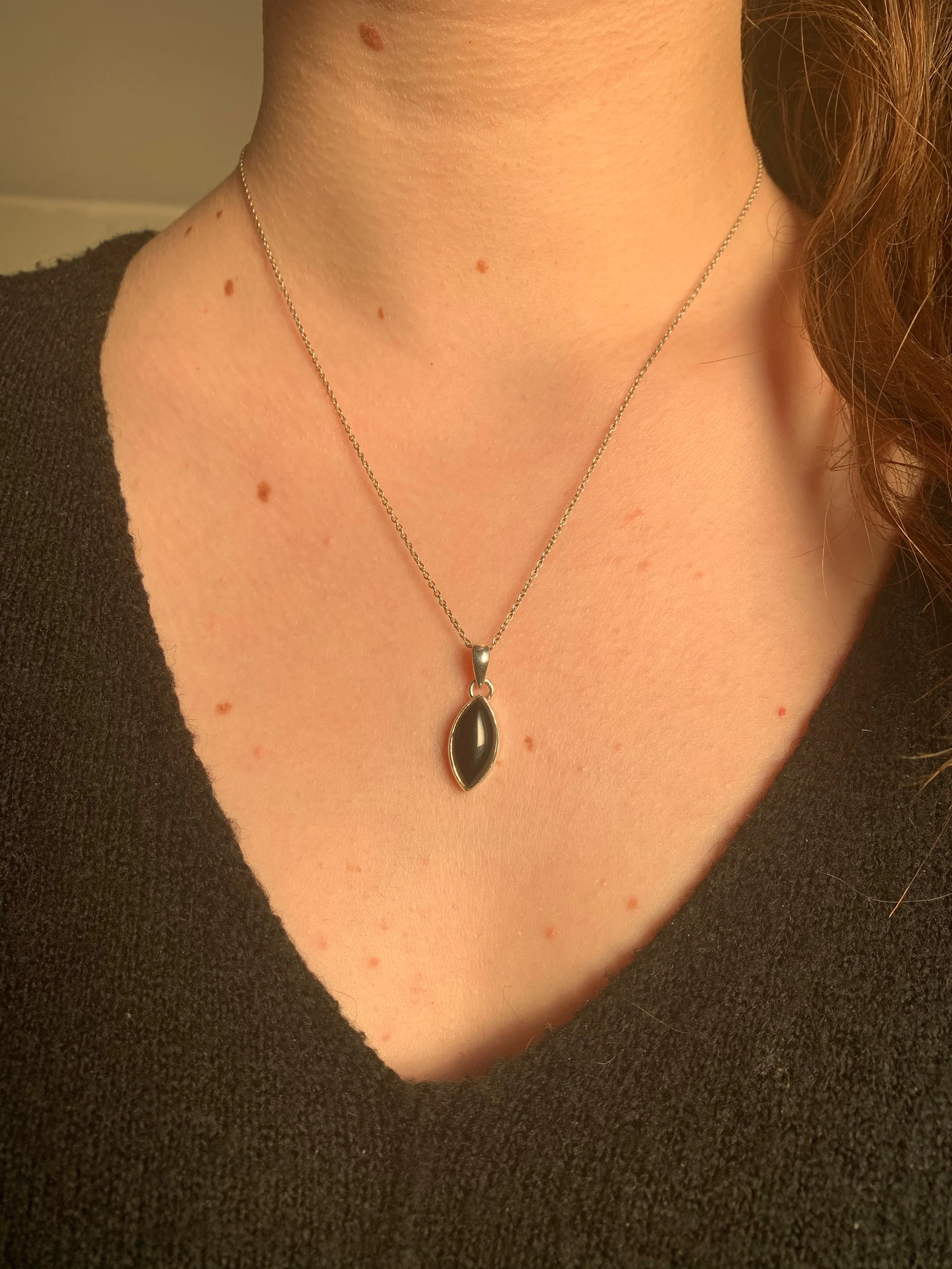 Onyx Akoni Pendant - XSmall Marquise