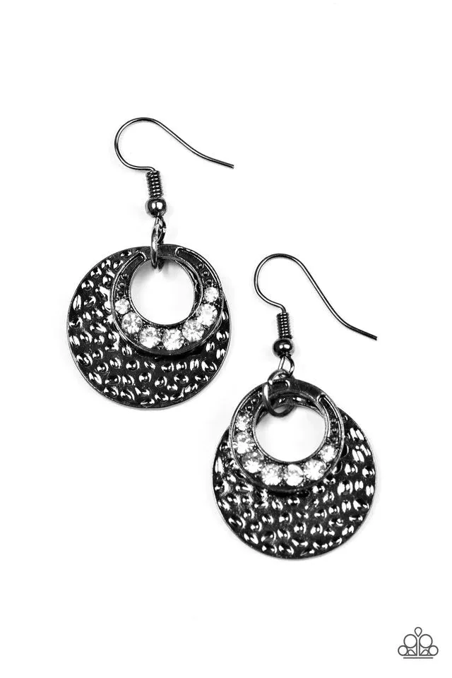 Paparazzi Earring ~ So GLAM You Made It! - Black