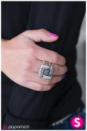 Paparazzi Ring ~ Square Up - Silver