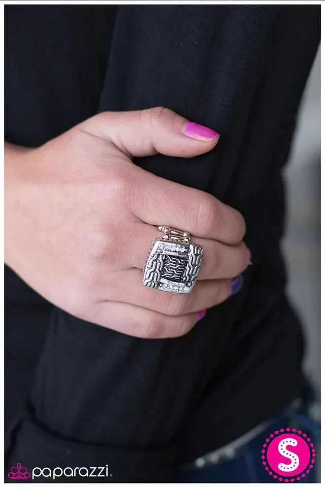 Paparazzi Ring ~ Square Up - Silver