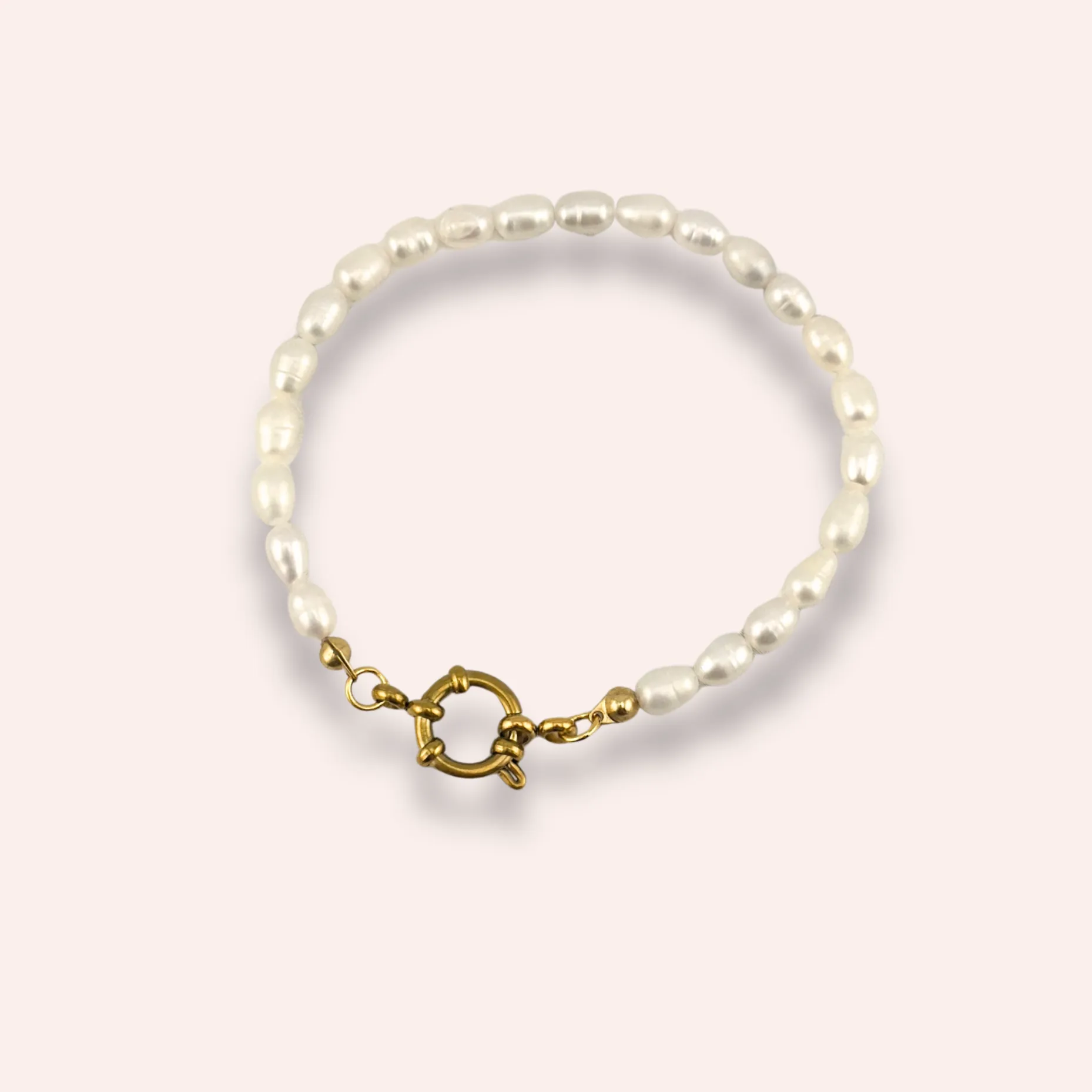 Pearl chunky clasp bracelet