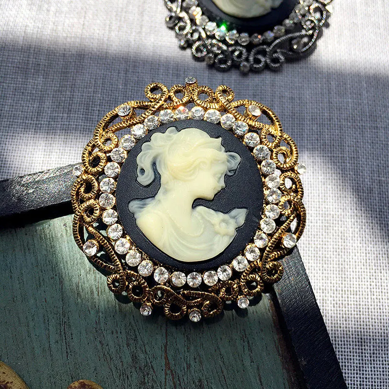 SISSLIA Fashion Style Portrait Brooch For Antique Jewelry Queen Head Vintage Cameo Elegant Brooch Pin