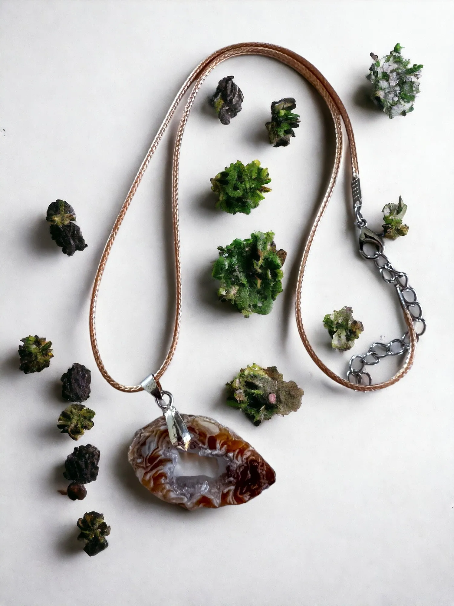 Stone Pendants | Handmade Jewelry | Crystal Pendants