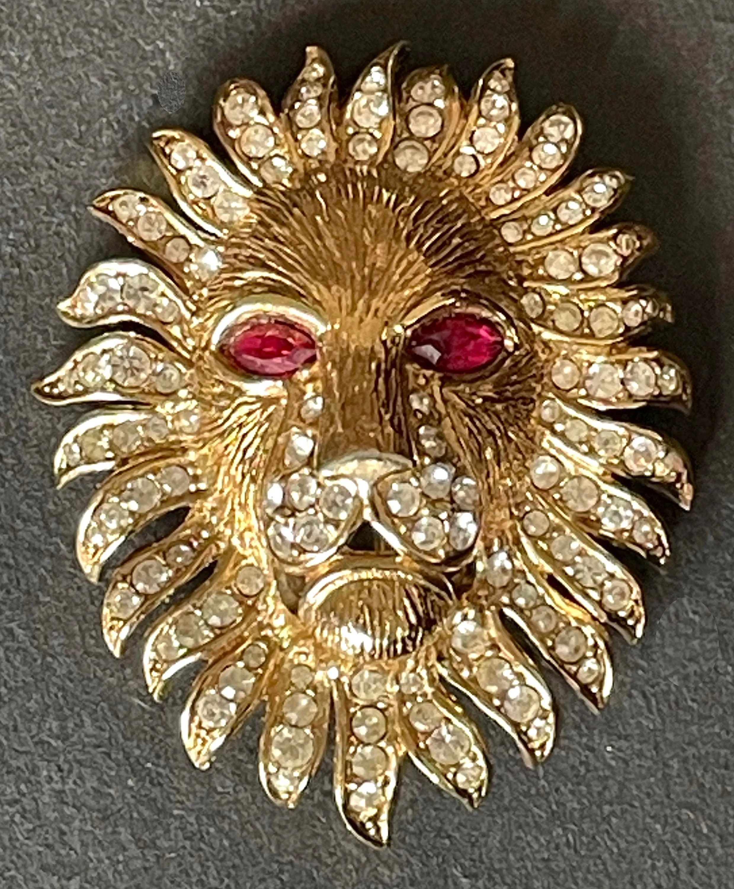 Vintage Attwood and Sawyer (A&S) large rhinestone lion brooch - signed, 22ct gold plated, unusual ruby red rhinestone eyes